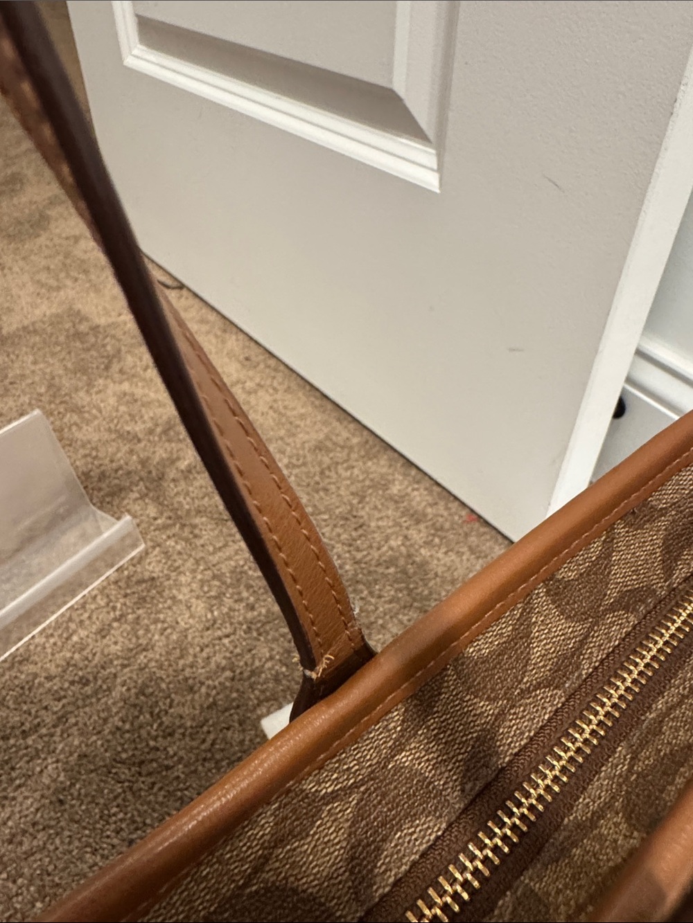 Coach Brown Signature Canvas city tote bag with hangtag - Picture 6 of 11